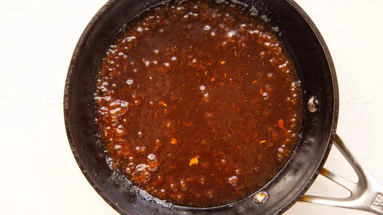 Alitas de Pollo Cantonés BBQ al Horno: Receta Crujiente y Deliciosa