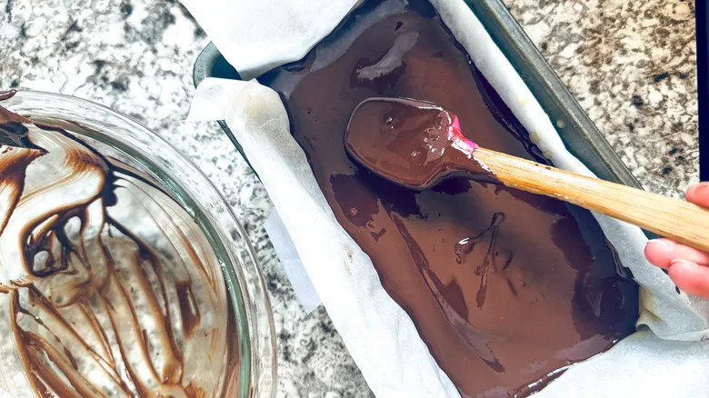Barras de Chocolate Rellenas de Tahini Salado: Una Delicia Saludable y Exquisita