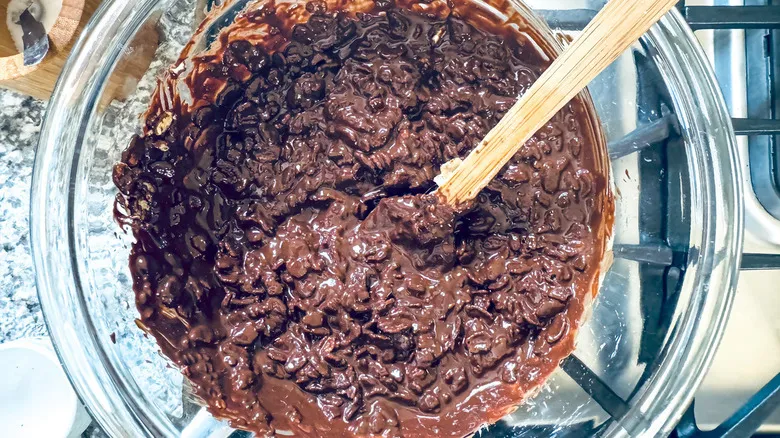 Barras de Chocolate Rellenas de Tahini Salado: Una Delicia Saludable y Exquisita