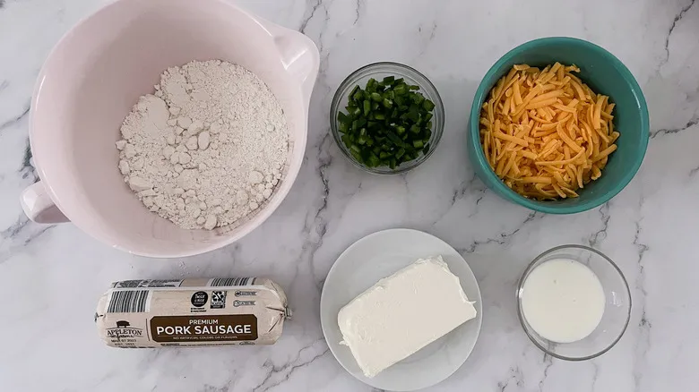 Bolitas de Salchicha con Jalapeño y Queso: La Receta Definitiva para Entremeses Memorables