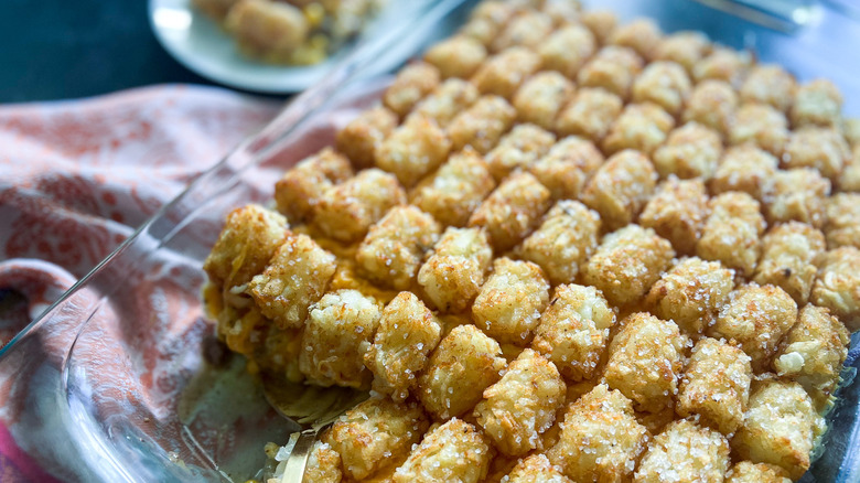 Cacerola de Tater Tots con Queso: La Receta Definitiva para Comida Reconfortante