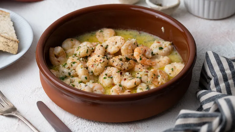 Camarones Scampi con Ajo: La Receta Clásica para un Sabor Inolvidable