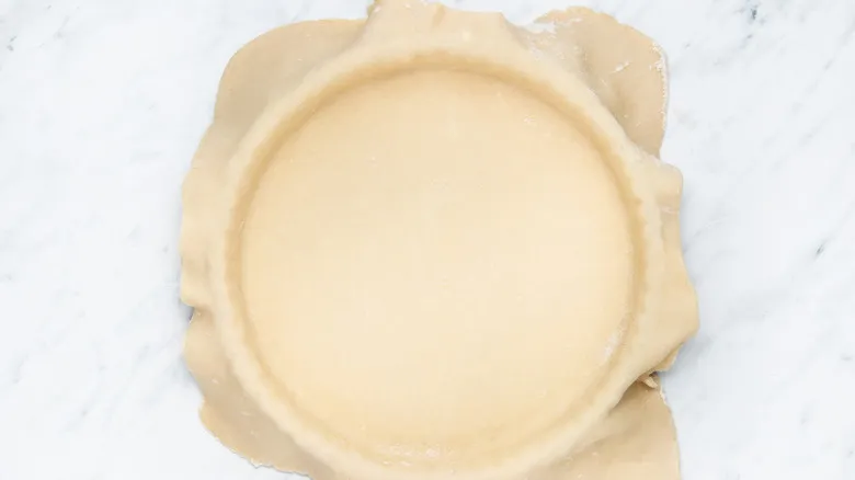 Dominando el Pastel de Nuez Pecana: La Receta Dulce y Pegajosa que Cautivará Paladares