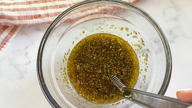 Ensalada de Pasta Mediterránea: Receta Fácil, Saludable y Versátil para Deleitar a Todos