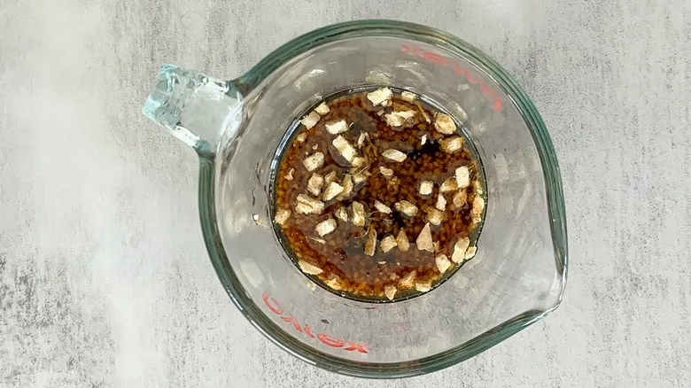 Envolturas de Lechuga con Tofu y Champiñones: Receta Vegana Fácil y Nutritiva