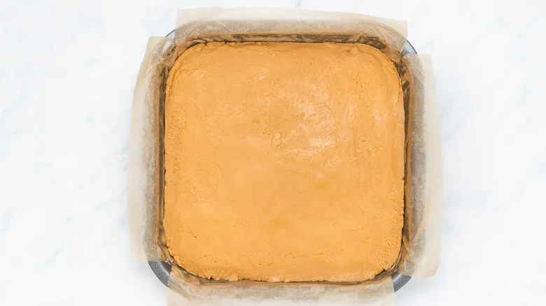 Receta Sencilla de Fudge Casero: El Dulce Cremoso de 4 Ingredientes para Cualquier Ocasión