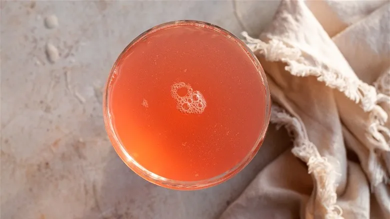 Mary Pickford Cocktail: Un Clásico Eterno de Ron y Glamour de Hollywood