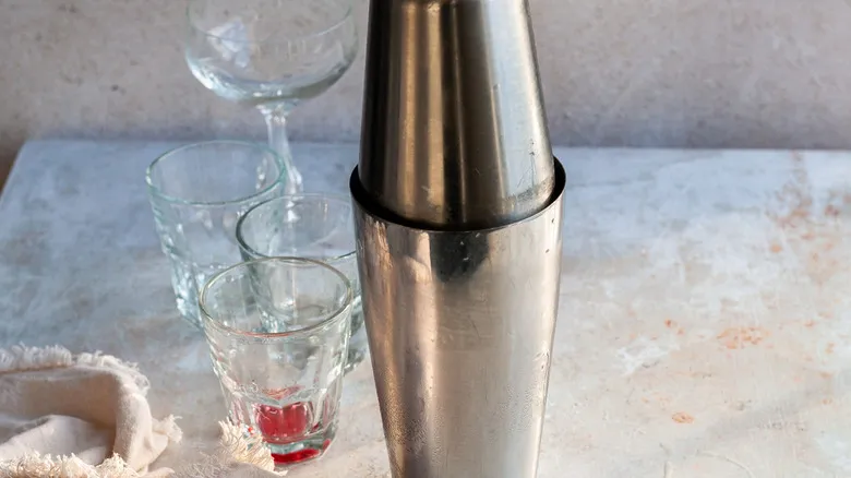 Mary Pickford Cocktail: Un Clásico Eterno de Ron y Glamour de Hollywood