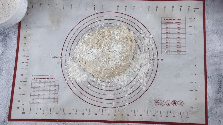 Masa de Pizza Casera Fácil: La Receta Perfecta y Evergreen para Noches Inolvidables