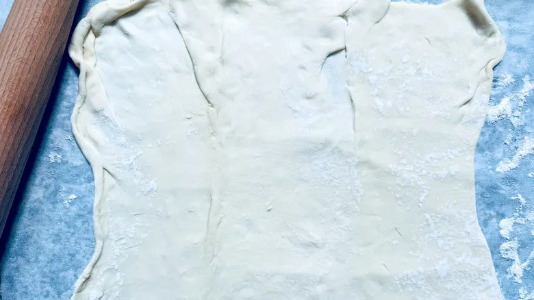 Mini Wellingtons de Champiñones: Receta Fácil para Aperitivos Elegantes