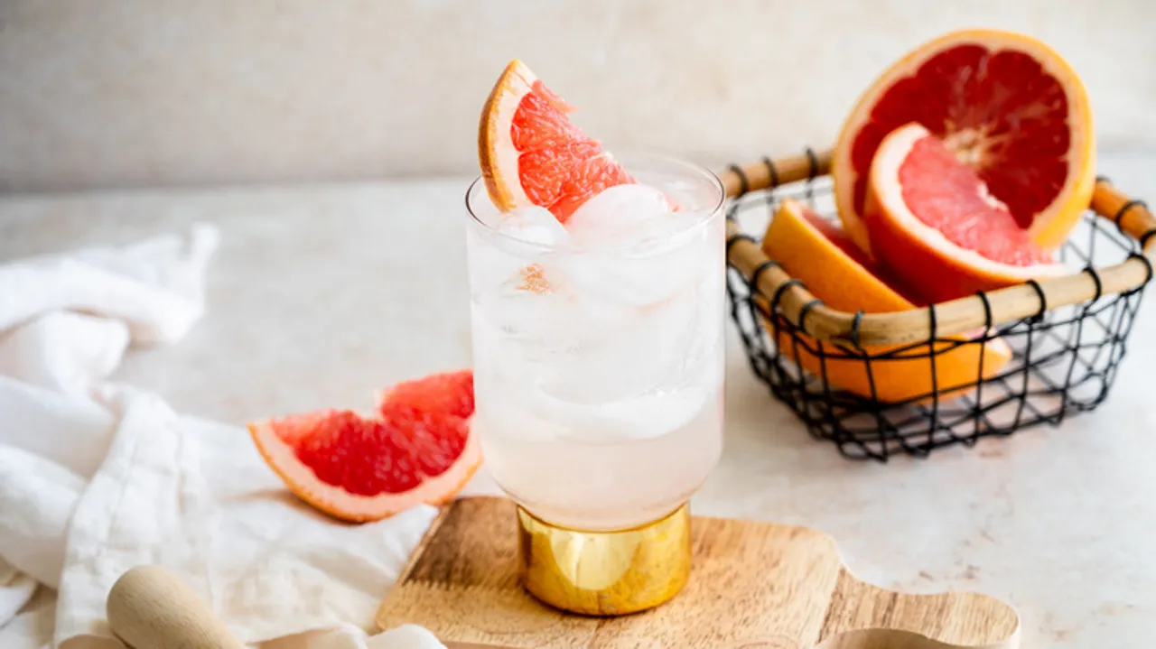 Paloma Clásica Espumosa: Receta Refrescante y Fácil para Cualquier Ocasión
