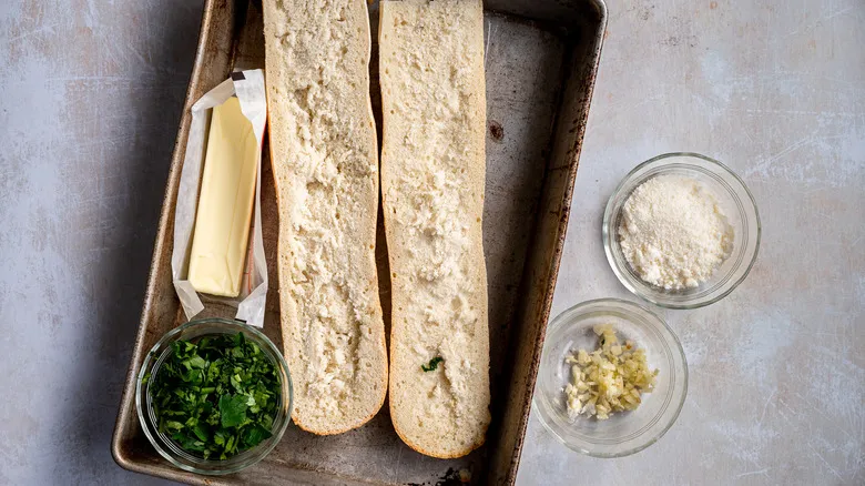 Pan de Ajo Casero: La Receta Más Fácil para un Placer Irresistible en Tu Mesa