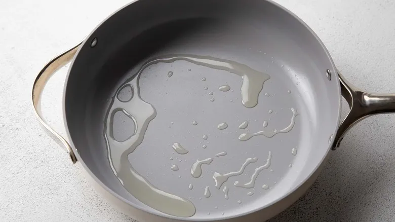 Pastalaya: La Fusión Perfecta de Pasta y Jambalaya en una Receta de Una Sola Sartén