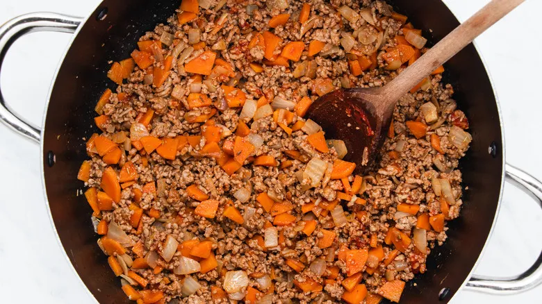 Pastel de Carne de Cordero Clásico: La Receta Definitiva para una Comida Reconfortante