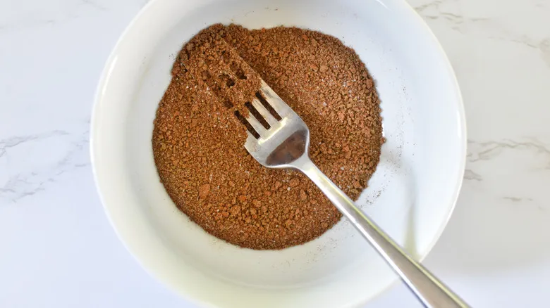 Pollo Asado a la Cerveza en Lata: La Receta Definitiva para un Pollo Jugoso y Lleno de Sabor