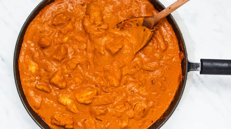 Pollo Tikka Masala Clásico: Receta Auténtica para un Sabor Inolvidable en Casa