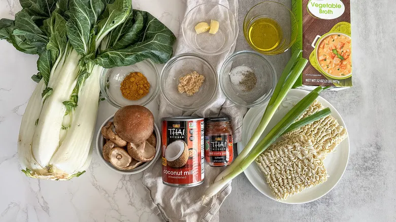 Ramen de Curry de Coco Vegano: Una Receta Saludable y Llena de Sabor Duradero