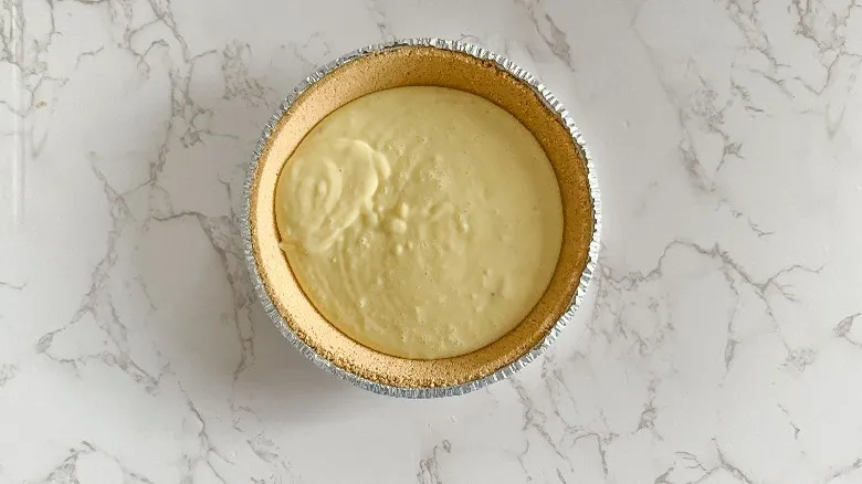Receta Clásica de Pastel de Limón Verde: El Postre Refrescante y Fácil que Amas