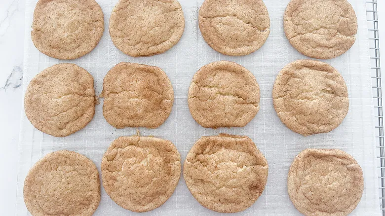 Receta Clásica de Snickerdoodles: Galletas Suaves y Masticables Perfectas en Casa