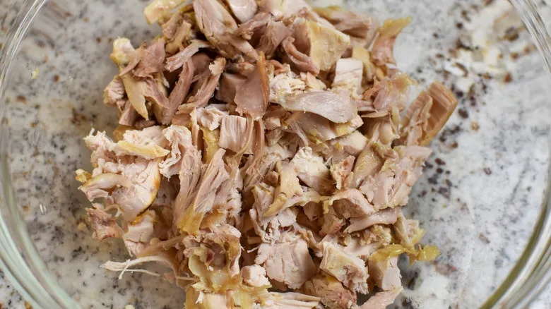 Receta Clásica de Sopa de Fideos con Pollo: Confort Hecho en Casa para Cualquier Estación