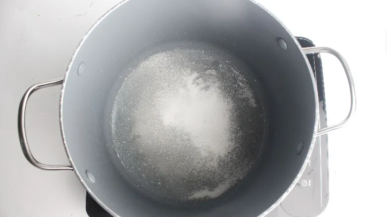 Receta de Kettle Corn Casero: Dulce y Crujiente Maíz Pira Perfecto para Cualquier Ocasión