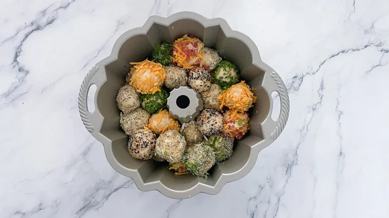 Receta de Pan de Mono Salado con Queso: Un Giro Irresistible y Fácil