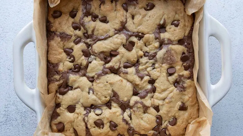 Receta Definitiva de Brookies con Mantequilla Dorada: El Postre Híbrido Perfecto