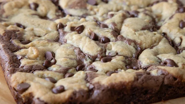 Receta Definitiva de Brookies con Mantequilla Dorada: El Postre Híbrido Perfecto