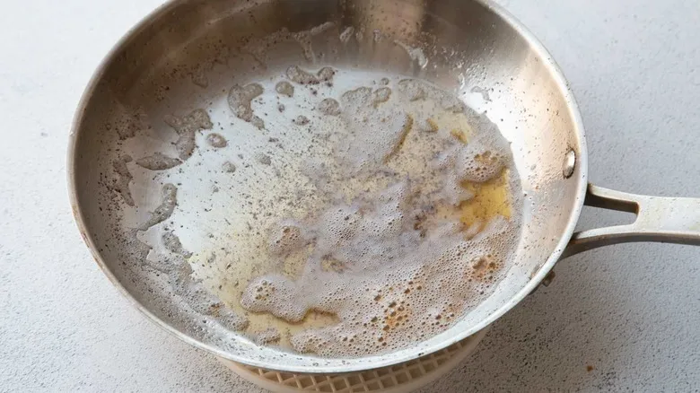 Receta Definitiva de Brookies con Mantequilla Dorada: El Postre Híbrido Perfecto