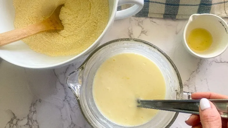 Receta Definitiva de Pan de Maíz en Sartén de Hierro Fundido: Sabor Casero Garantizado
