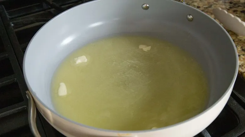 Steak Alfredo Clásico y Cremoso: La Receta Definitiva sin Crema Añadida