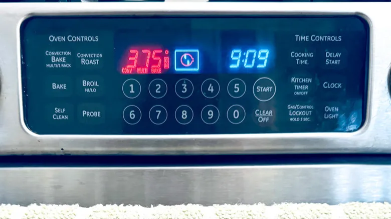 Tartaletas de Hojaldre con Espinaca y Tres Quesos: Receta Fácil para Impresionar